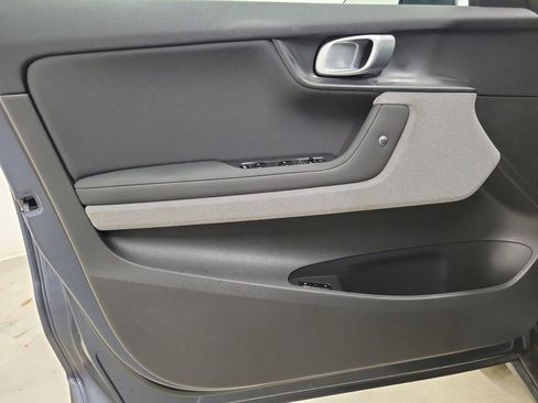 Used 2022 Polestar Polestar 2 w/ Performance Package image 19