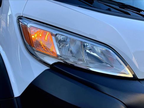 Used 2023 RAM ProMaster 2500 w/ Convenience Group image 27