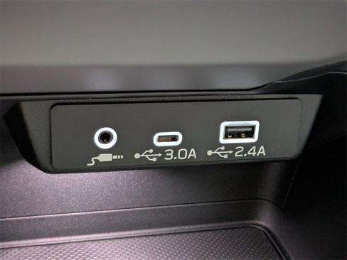 Certified 2025 Subaru Crosstrek 2.0i Premium image 20