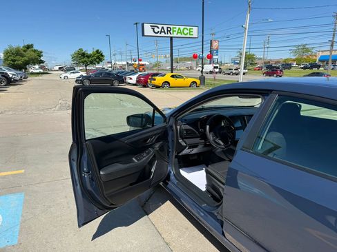 Used 2024 Subaru Legacy AWD/4WD image 17