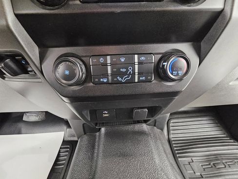 Used 2022 Ford F350 XL w/ Power Equipment Group image 15