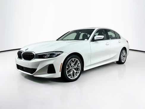 Used 2026 BMW 330i Sedan RWD image 3