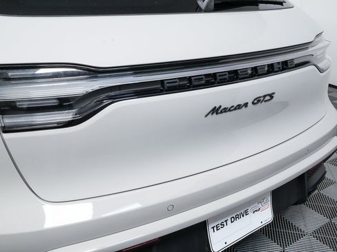 Certified 2024 Porsche Macan GTS image 36