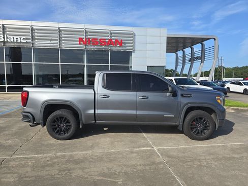 Used 2020 GMC Sierra 1500 Elevation w/ Elevation Value Package RWD image 10