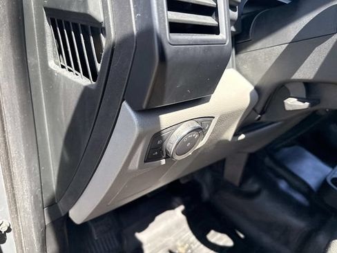 Used 2016 Ford F150 XL w/ Equipment Group 101A Mid AWD/4WD image 28