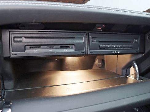 Used 2016 Bentley Mulsanne Speed image 22