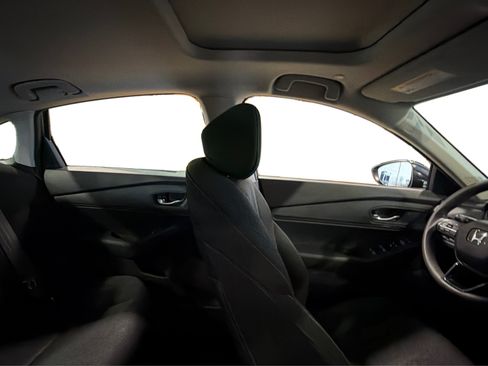 Used 2023 Honda Accord EX image 39