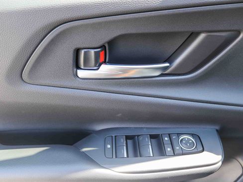 New 2026 Toyota Prius Plug-In Hybrid image 22