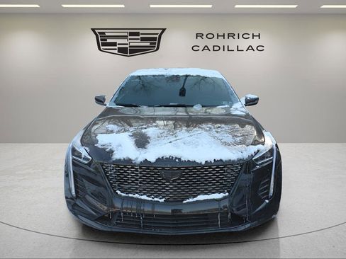 Used 2019 Cadillac CT6 Platinum image 2
