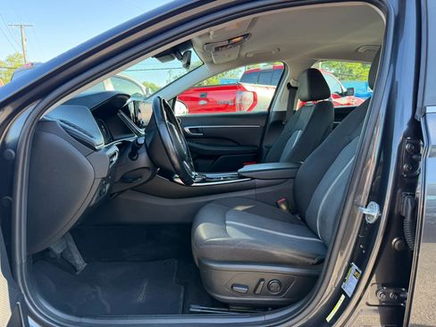 Used 2020 Hyundai Sonata SEL w/ Convenience Package FWD image 14