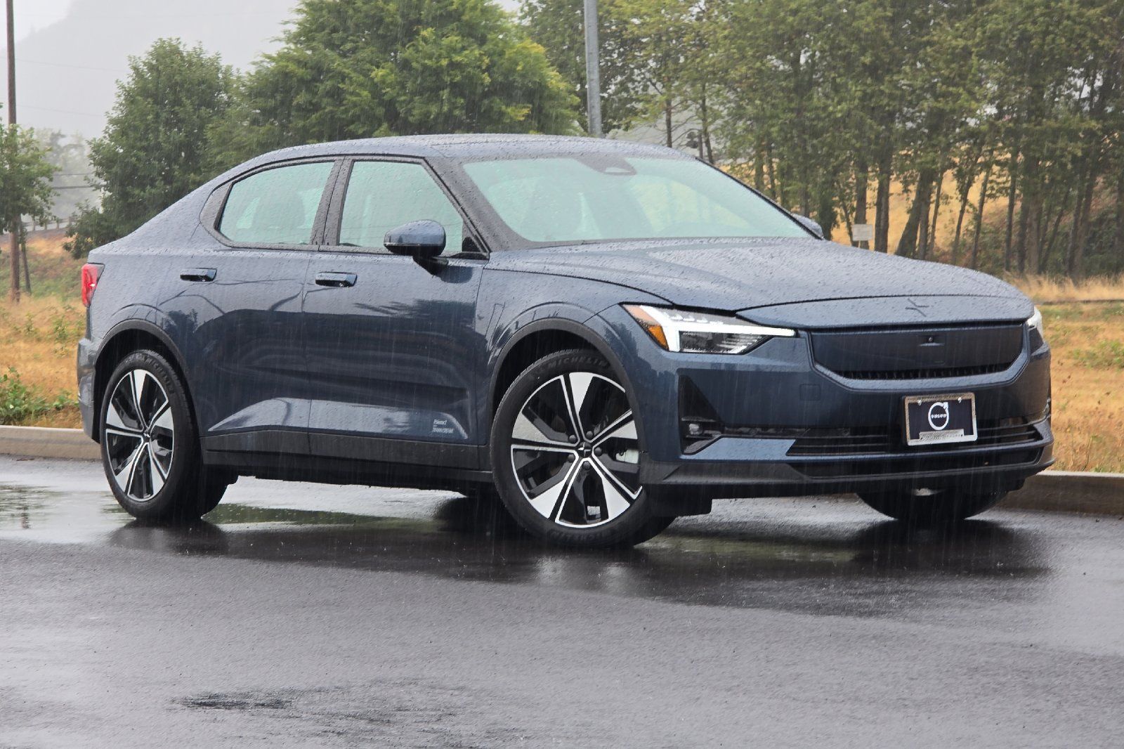 Used 2024 Polestar Polestar 2 AWD/4WD image 1