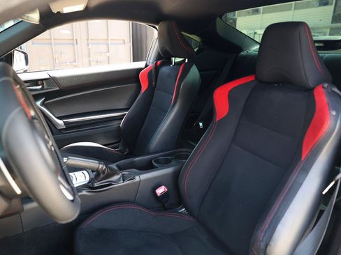 Used 2015 Scion FR-S RWD image 6