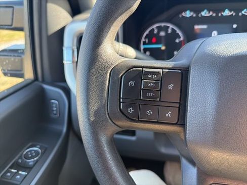 Used 2025 Ford F350 XLT image 44