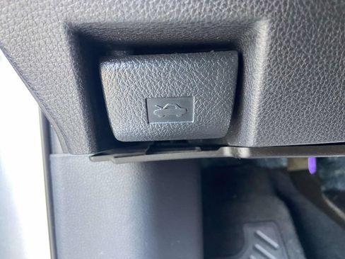 Used 2023 Toyota Tundra Platinum RWD image 31