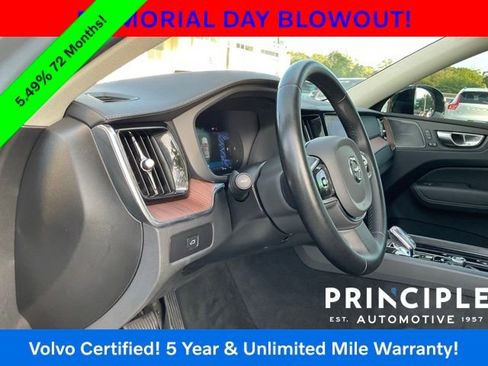 Certified 2023 Volvo XC60 B5 Ultimate w/ Climate Package AWD/4WD image 16