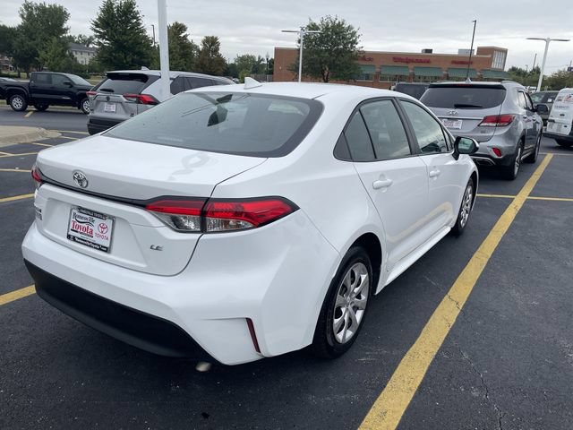 Used 2025 Toyota Corolla LE FWD image 34