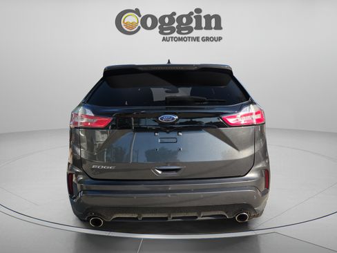 Used 2020 Ford Edge SEL FWD image 4