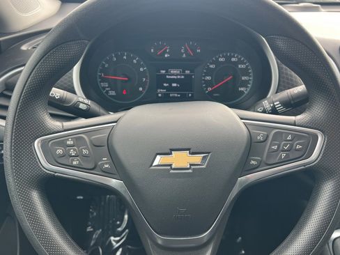 Used 2023 Chevrolet Malibu LT image 20
