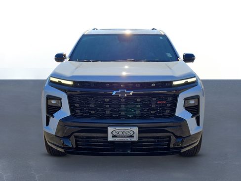 New 2026 Chevrolet Traverse RS image 2