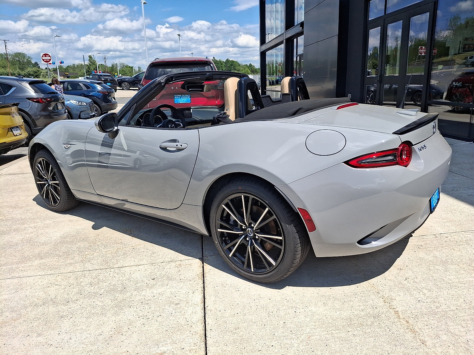 New 2026 MAZDA MX-5 Miata Grand Touring w/ Weather Package RWD image 4