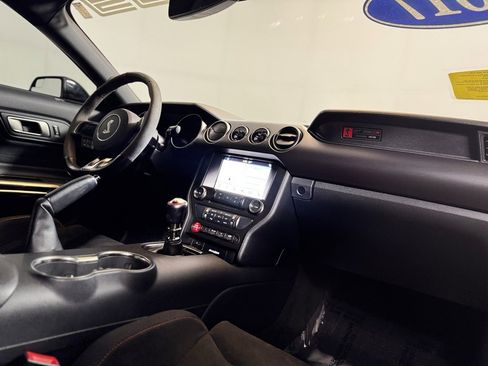 Used 2017 Ford Mustang Shelby GT350R w/ GT350R Equipment Group 920A image 9