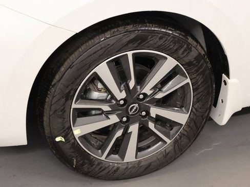 New 2025 Nissan Versa SV w/ Trunk Package image 7