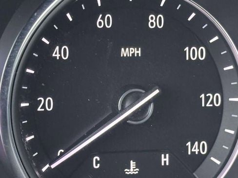 Used 2023 Buick Encore GX Essence w/ Experience Buick Package image 30