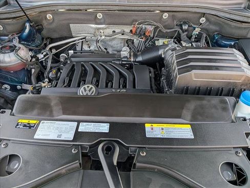 Used 2023 Volkswagen Atlas Cross Sport SE image 25