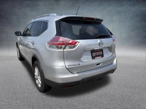 Used 2015 Nissan Rogue SV AWD/4WD image 9