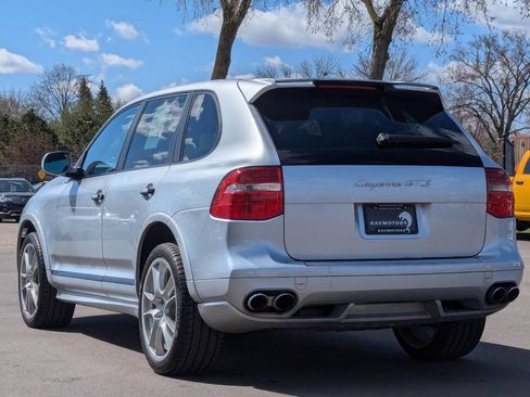 Used 2010 Porsche Cayenne GTS image 6
