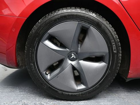 Used 2018 Tesla Model 3 Long Range image 12