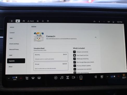 Used 2024 Rivian R1S Adventure image 36