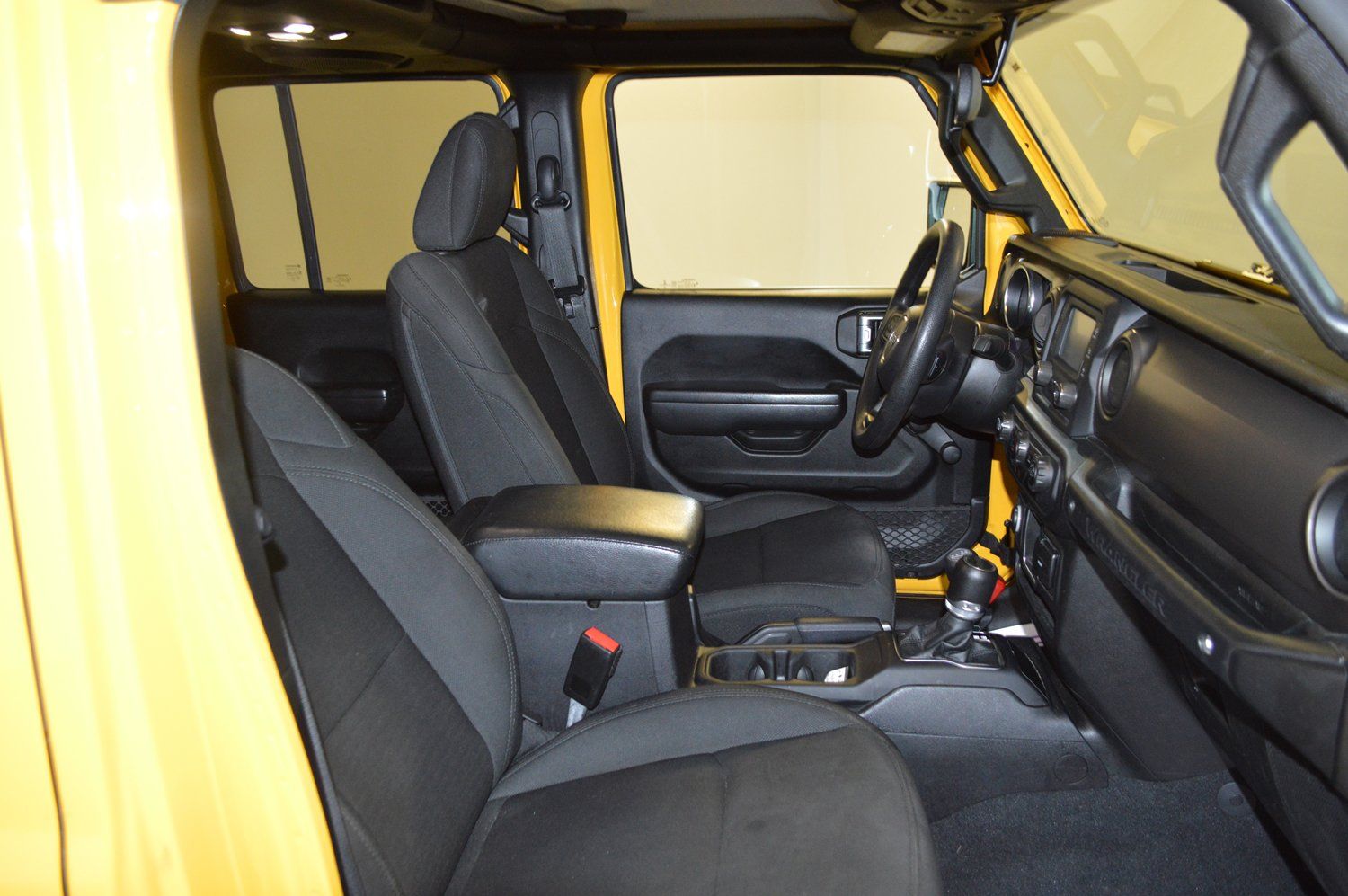 Used 2021 Jeep Wrangler Unlimited Sport AWD/4WD image 11