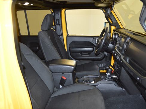 Used 2021 Jeep Wrangler Unlimited Sport AWD/4WD image 11