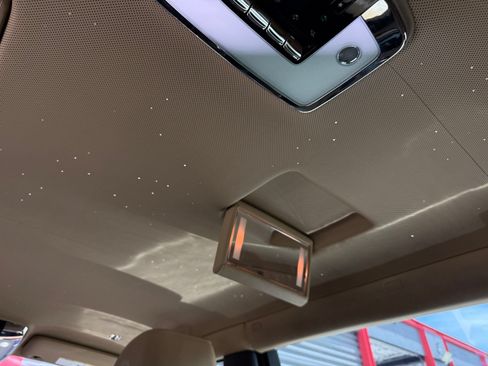 Used 2020 Rolls-Royce Phantom Extended Wheelbase RWD image 40
