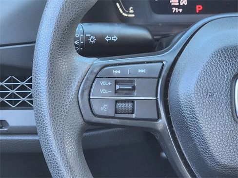 Used 2024 Honda Accord EX image 32