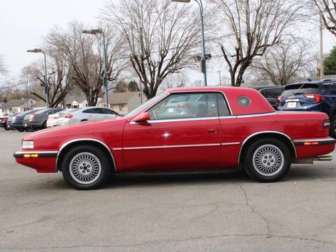 Used 1989 Chrysler TC by Maserati Turbo 2dr Convertible image 12