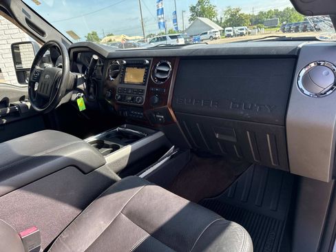 Used 2012 Ford F250 Lariat w/ Lariat Ultimate Pkg image 12