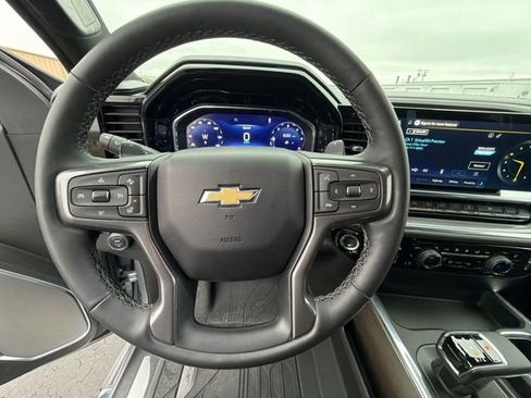 Certified 2025 Chevrolet Silverado 1500 High Country w/ High Country Premium Package image 12