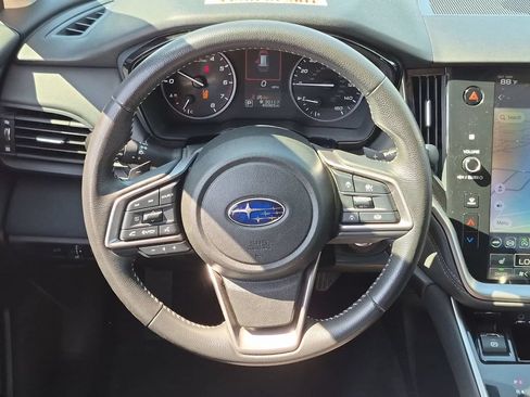 Used 2025 Subaru Outback Premium AWD/4WD image 23