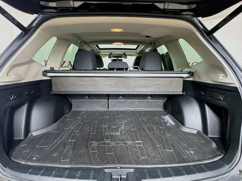 Used 2020 Subaru Forester Premium image 31