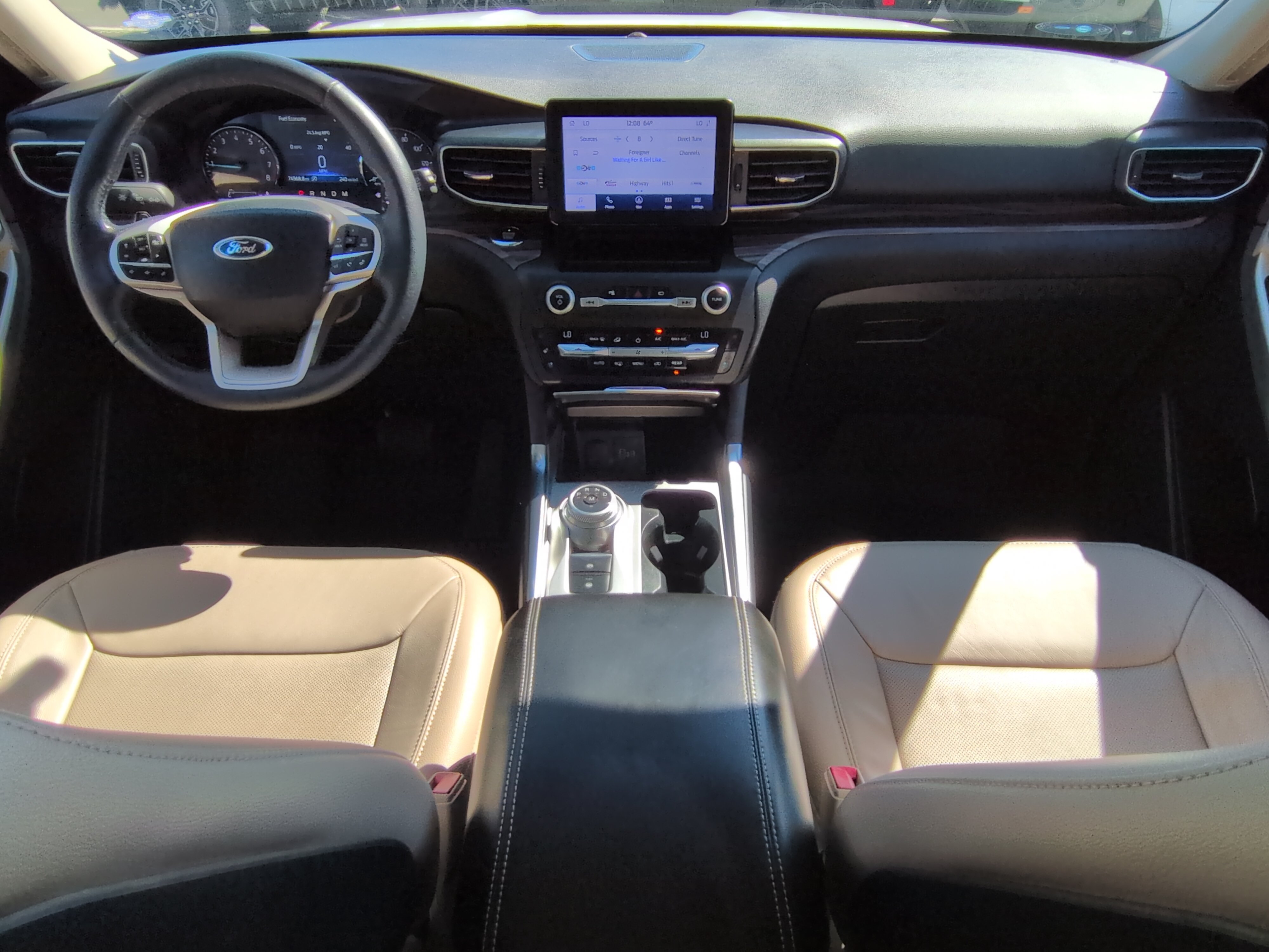 Used 2020 Ford Explorer Limited RWD image 13