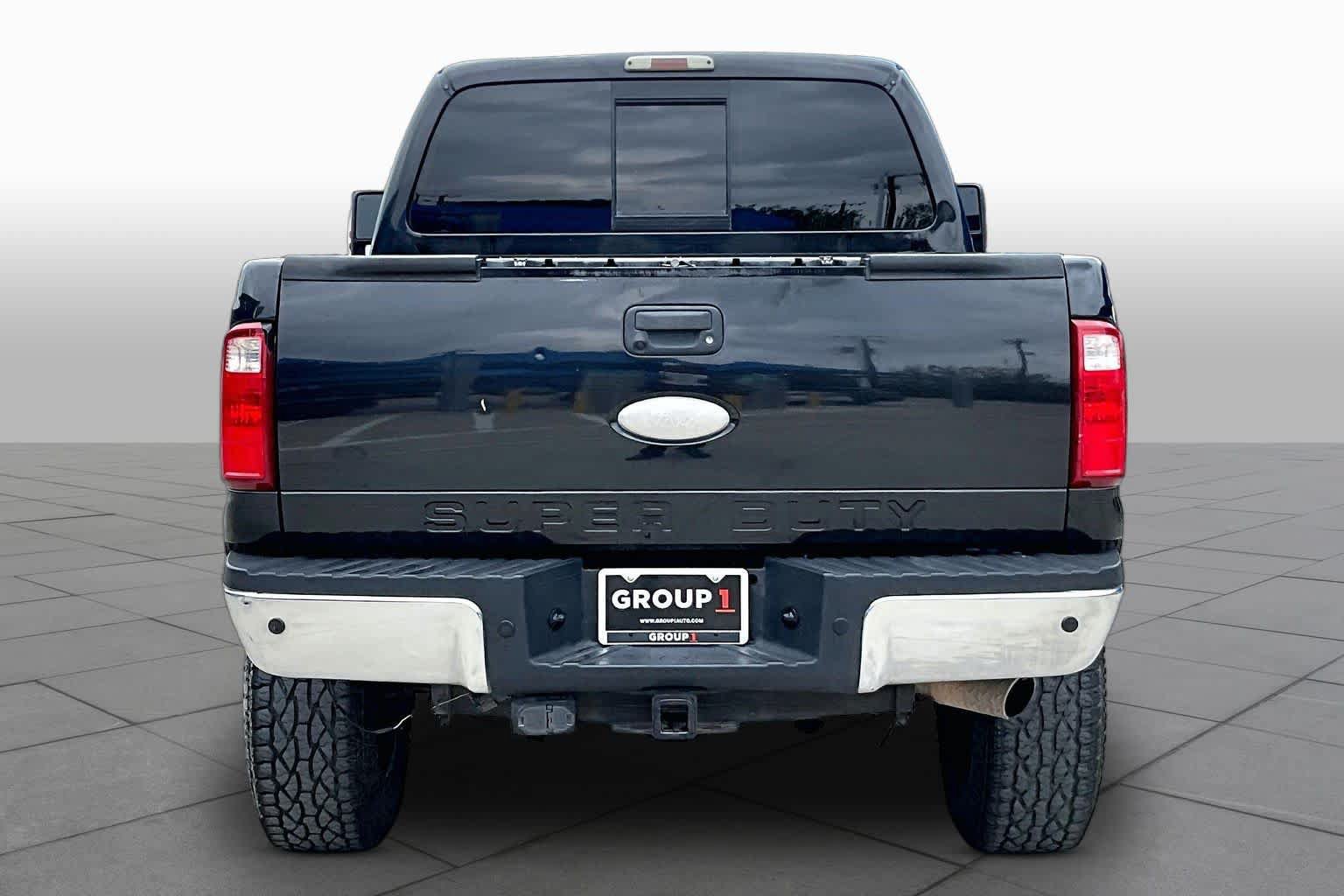 Used 2012 Ford F250 Lariat w/ Lariat Ultimate Pkg AWD/4WD image 4