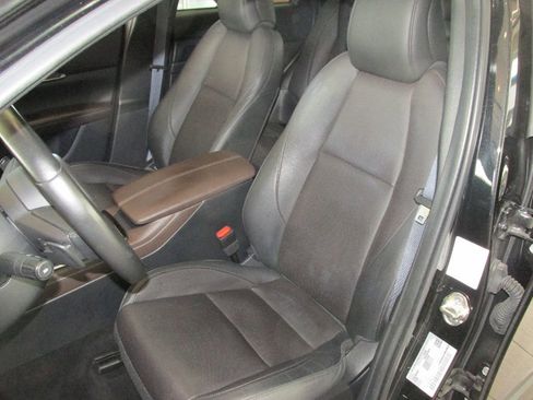 Used 2024 MAZDA CX-30 AWD 2.5 S w/ Premium Package image 4