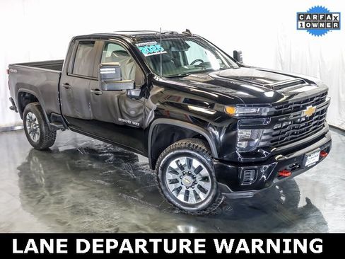 Certified 2025 Chevrolet Silverado 2500 Custom w/ Custom Value Package image 6