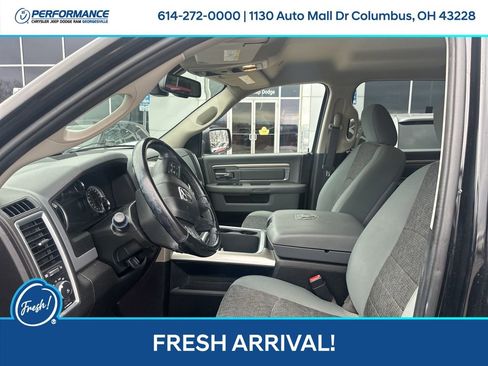 Used 2019 RAM 1500 Classic SLT w/ Black Appearance Group image 17