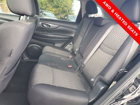 Used 2020 Nissan Rogue S image 25