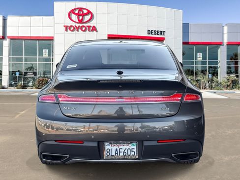 Used 2019 Lincoln MKZ Reserve FWD image 6