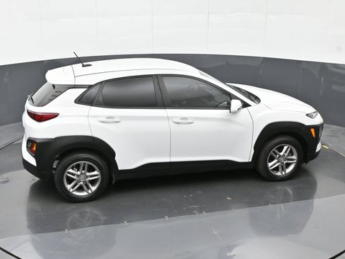 Used 2021 Hyundai Kona SE FWD image 32