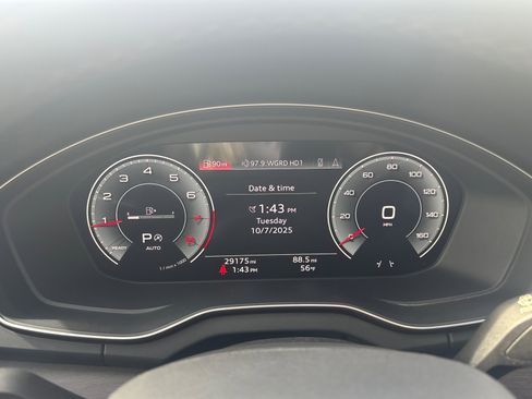 Used 2022 Audi Q5 2.0T Premium Plus w/ Premium Plus Package image 19